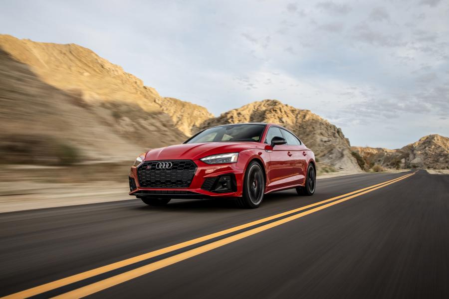  Audi S5 Sportback TFSI 2020 года  (NA) (фото 22 из 38)